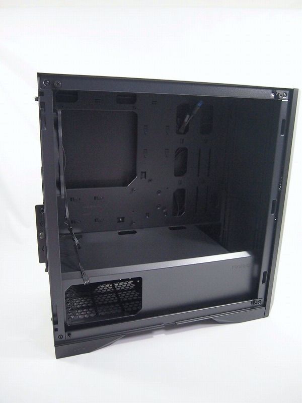 レビュー】 ANTEC DP301M 強化ガラス Micro ATX対応 PCケース | Gadget lab geek